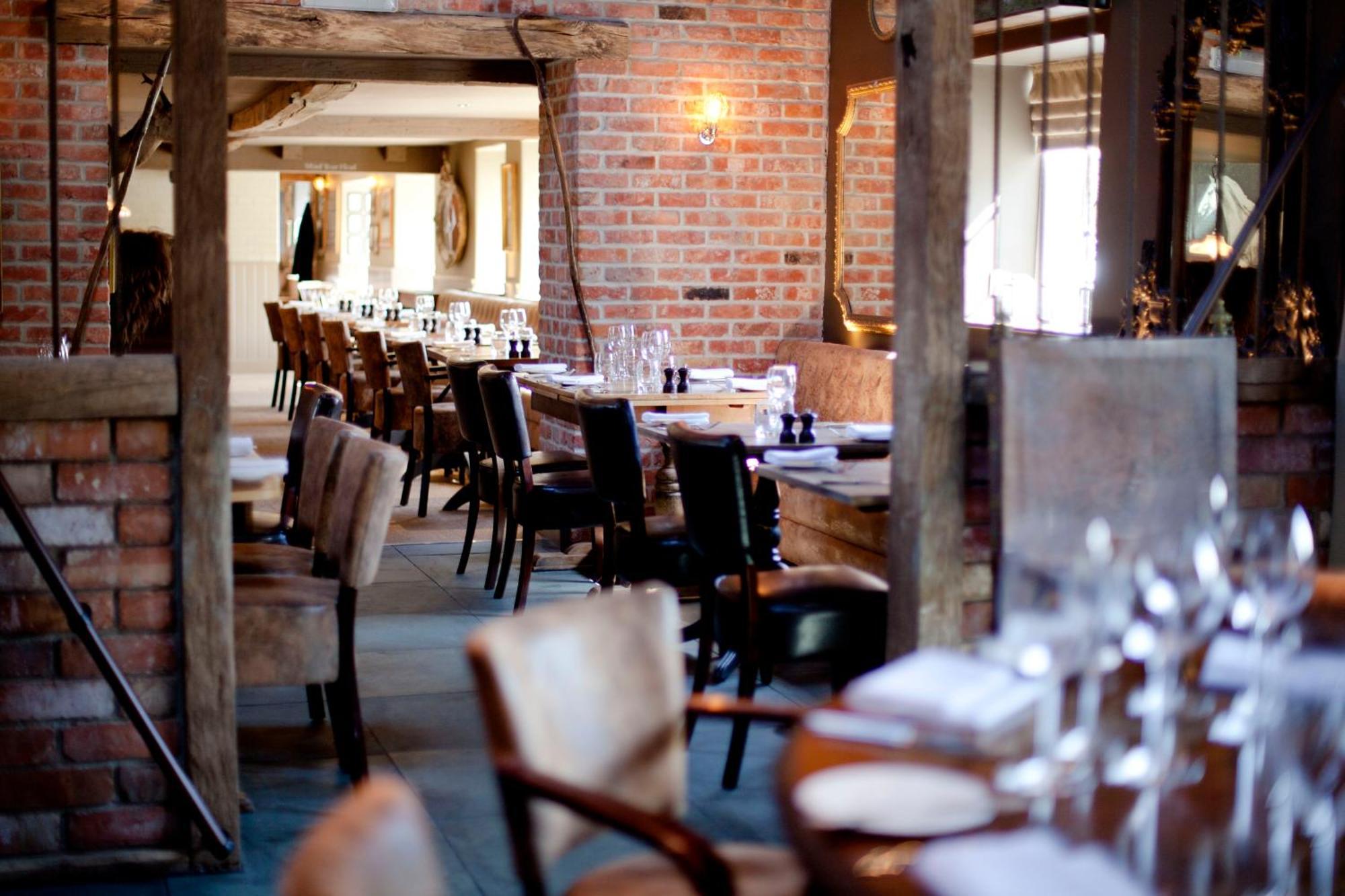 The White Horse Hotel Chilgrove Екстериор снимка