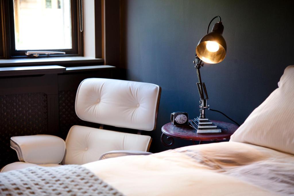 The White Horse Hotel Chilgrove Екстериор снимка